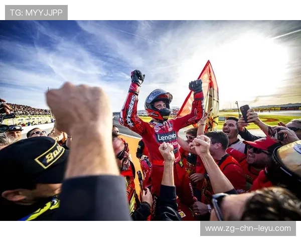 赛前冲刺：车手们的赛日准备全纪录，赛车手比赛前应该做什么